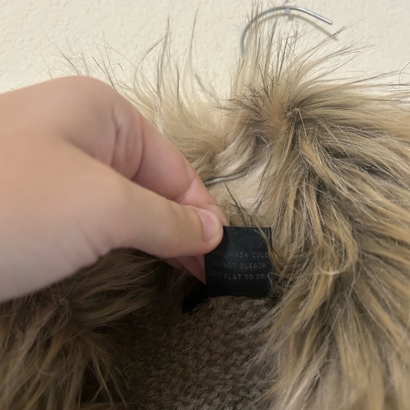 Steve Madden Lida Sweater Vest Faux Fun Brown Front Tie Knit Cardigan Size M/L - Picture 8 of 8